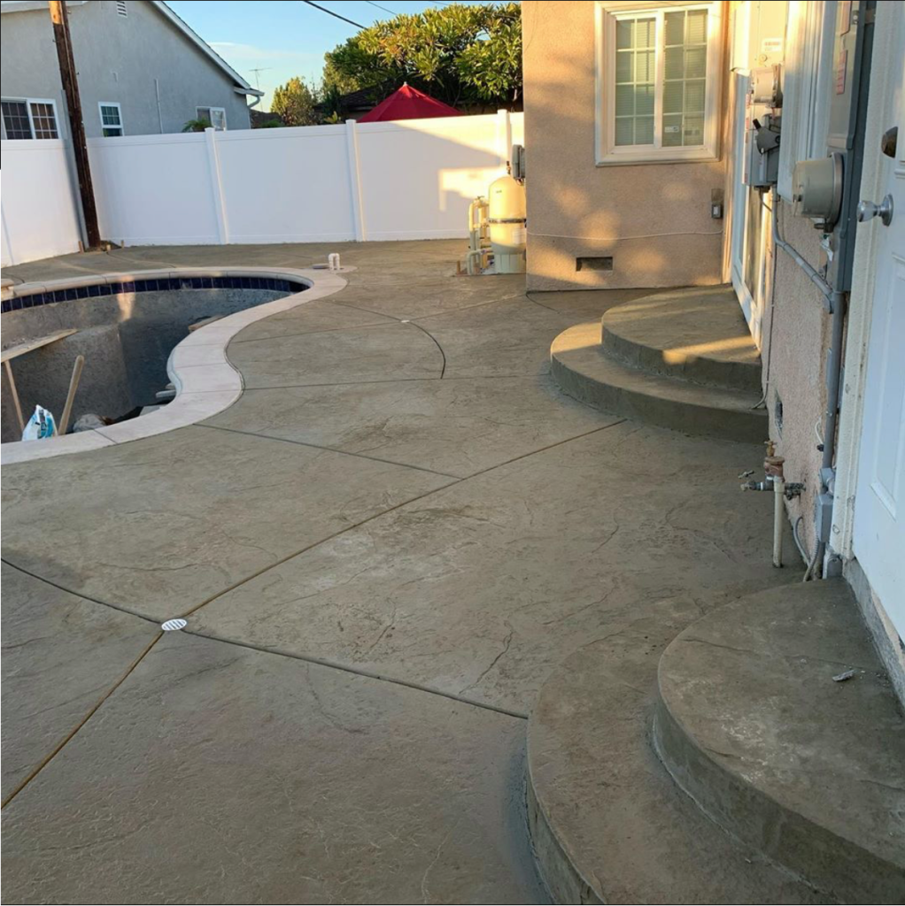 stamped-concrete-pool